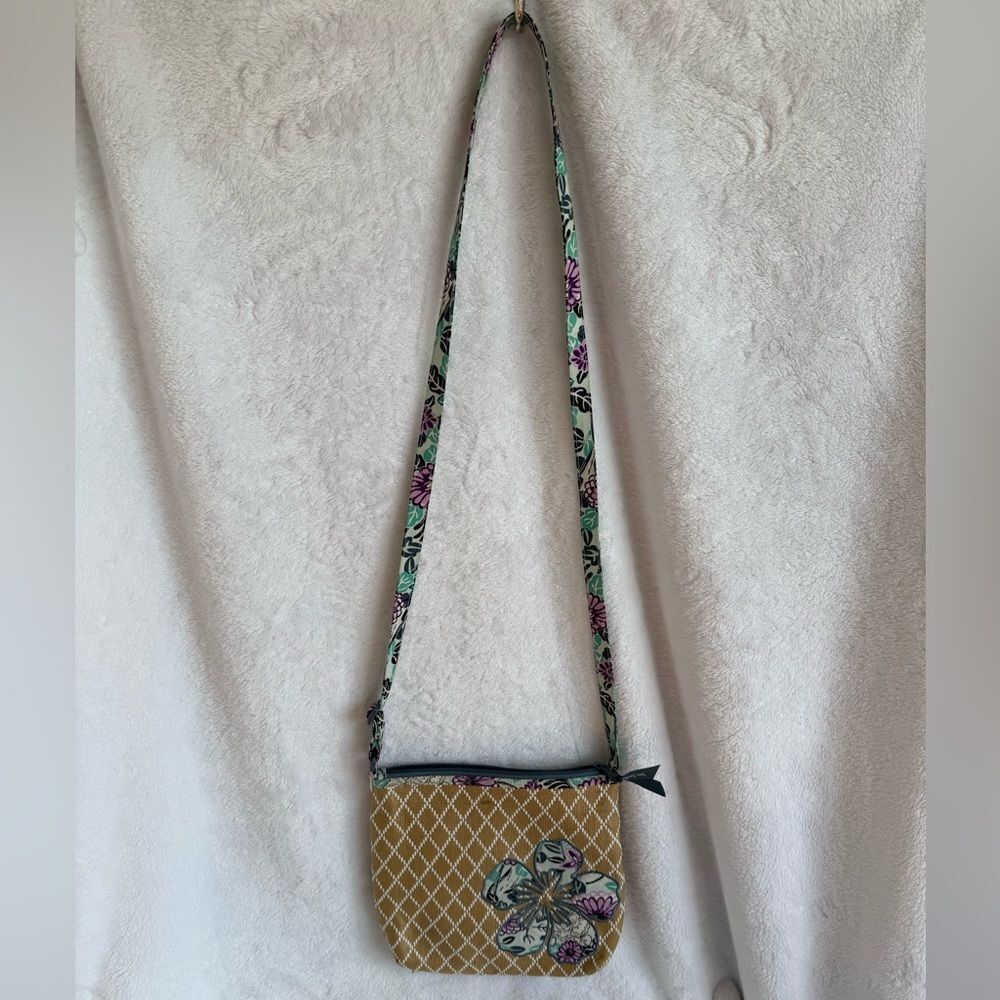 Vera Bradley Straw Crossbody with Hibiscus Design